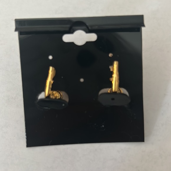 Fresh White Water Pearl Two Tone Amethyst Look Earrings - Picture 4 of 4